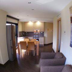 Отель Aparthotel Valencia Rental Испания, Валенсия - 2 отзыва об отеле, цены и фото номеров - забронировать отель Aparthotel Valencia Rental онлайн комната для гостей фото 4