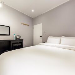 HOTEL NOBLE Yongsan Сеул комната для гостей
