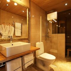 Boutique Hotel Yöpuu Ювяскюля ванная