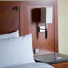 Отель Amsterdam Marriott Hotel Нидерланды, Амстердам - 5 отзывов об отеле, цены и фото номеров - забронировать отель Amsterdam Marriott Hotel онлайн сейф в номере