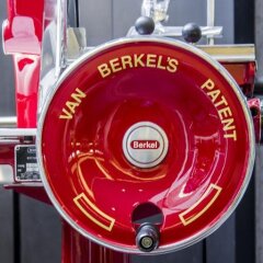 Отель Amosa Liege Льеж спортивное сооружение