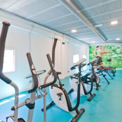 AzuLine Hotel Bahamas фитнесс-зал фото 3