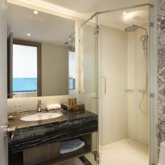 Comodo Nha Trang Hotel ванная