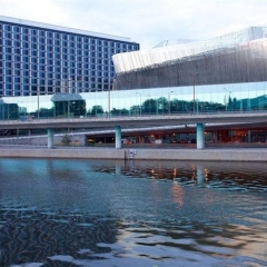 Radisson Blu Waterfront Hotel бассейн
