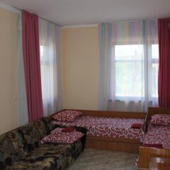 Гостиница Guest House on Leningradskaya в Анапе отзывы, цены и фото номеров - забронировать гостиницу Guest House on Leningradskaya онлайн Анапа комната для гостей фото 3