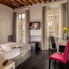 Hotel Condotti 3* Стандартный номер с двуспальной кроватью фото 22