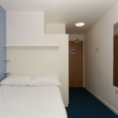 Отель Destiny Student - Shrubhill (Campus Accommodation) Великобритания, Эдинбург - отзывы, цены и фото номеров - забронировать отель Destiny Student - Shrubhill (Campus Accommodation) онлайн комната для гостей фото 2