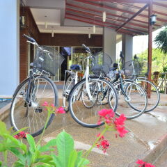 Отель Lanta Nice Beach House Ланта спа