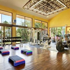 Отель Barcelo Huatulco Beach - Все включено фитнесс-зал