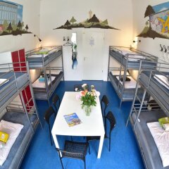 Kiez Hostel Berlin бассейн