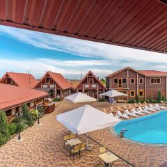 Berloga Hotel Одесса бассейн фото 3