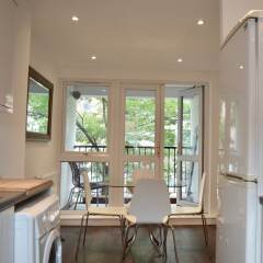 Отель Modern 3 Bedroom House in Northen Quarter в номере