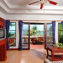 Отель Holiday Villa Ланта в номере