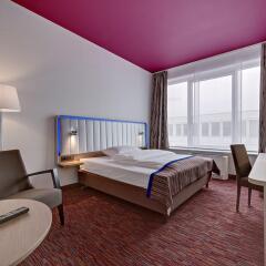 Отель Park Inn by Radisson Dresden комната для гостей