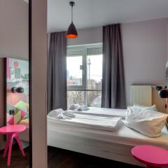 MEININGER Hotel Berlin Alexanderplatz 2* Стандартный номер с различными типами кроватей