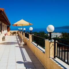 Отель Bella Vista Stalis Hotel Греция, Сталис - отзывы, цены и фото номеров - забронировать отель Bella Vista Stalis Hotel онлайн пляж