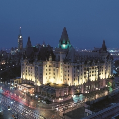 Отель Fairmont Chateau Laurier Канада, Оттава - отзывы, цены и фото номеров - забронировать отель Fairmont Chateau Laurier онлайн балкон