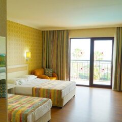 Отель Lyra Resort - All Inclusive Сиде комната для гостей фото 2