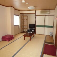 Отель City Pension Tommy Rich Inn Kyoto комната для гостей
