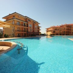 Отель Menada Paradise Dreams Apartments Болгария, Свети Влас - отзывы, цены и фото номеров - забронировать отель Menada Paradise Dreams Apartments онлайн бассейн фото 3