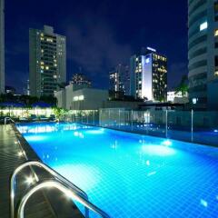 Отель Well Hotel Bangkok Таиланд, Бангкок - отзывы, цены и фото номеров - забронировать отель Well Hotel Bangkok онлайн бассейн фото 3