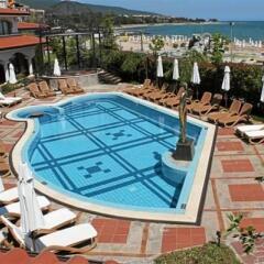 Отель Helena VIP Villas and Suites Болгария, Солнечный берег - отзывы, цены и фото номеров - забронировать отель Helena VIP Villas and Suites онлайн бассейн фото 2
