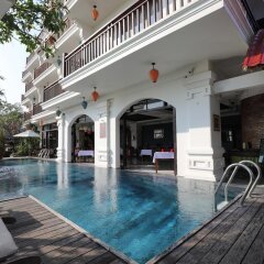 Отель Hoi An Odyssey Hotel Вьетнам, Хойан - 1 отзыв об отеле, цены и фото номеров - забронировать отель Hoi An Odyssey Hotel онлайн бассейн фото 2