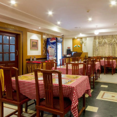 Отель FabHotel Metro Manor Central Station питание