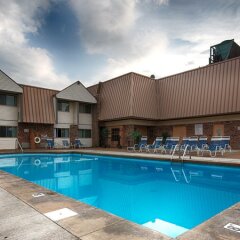 Отель Magnuson Grand Columbus North США, Колумбус - отзывы, цены и фото номеров - забронировать отель Magnuson Grand Columbus North онлайн фото 5