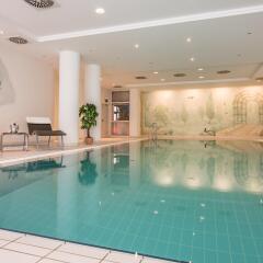 Hotel Am Moosfeld бассейн