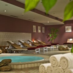 Отель Wyndham Hannover Atrium Германия, Ганновер - 1 отзыв об отеле, цены и фото номеров - забронировать отель Wyndham Hannover Atrium онлайн бассейн фото 2