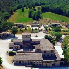 Отель Valle Rosa Country House Сполето парковка
