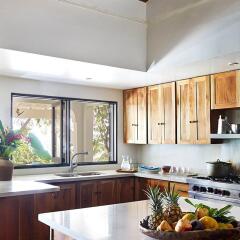 Отель Calabash Bay Four Bedroom Villa Треже-Бич в номере
