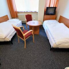 Отель Gdanski Dom Turystyczny Hostel Польша, Гданьск - отзывы, цены и фото номеров - забронировать отель Gdanski Dom Turystyczny Hostel онлайн комната для гостей фото 3