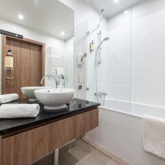 Отель P&O Apartments Oxygen Wronia 4 Польша, Варшава - отзывы, цены и фото номеров - забронировать отель P&O Apartments Oxygen Wronia 4 онлайн ванная фото 2