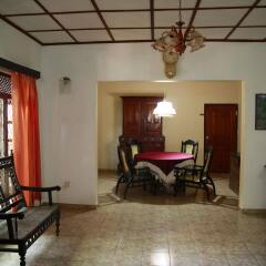 Отель Cottage Tourist Rest Шри-Ланка, Анурадхапура - отзывы, цены и фото номеров - забронировать отель Cottage Tourist Rest онлайн комната для гостей фото 3