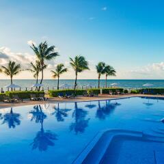 Отель Ocean Maya Royale Плайякар бассейн