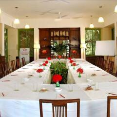 Отель WelcomHeritage Maharani Bagh Orchard Retreat