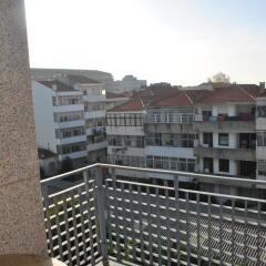 Отель The Red Flower Flat балкон