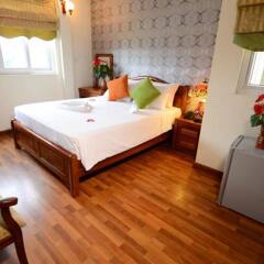 Отель Holiday Lakeview Hotel Вьетнам, Ханой - отзывы, цены и фото номеров - забронировать отель Holiday Lakeview Hotel онлайн комната для гостей фото 2
