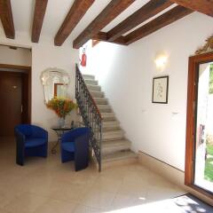 Отель Santa Margherita Guest House Италия, Венеция - отзывы, цены и фото номеров - забронировать отель Santa Margherita Guest House онлайн интерьер отеля фото 2