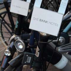 Отель The Bank Hotel Нидерланды, Амстердам - отзывы, цены и фото номеров - забронировать отель The Bank Hotel онлайн спортивное сооружение