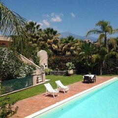 Отель My Home in Sicily Виагранде бассейн
