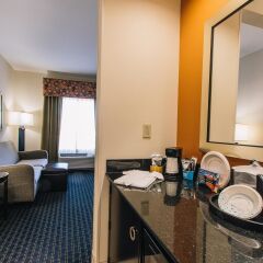 Отель Hampton Inn & Suites Effingham удобства в номере фото 2