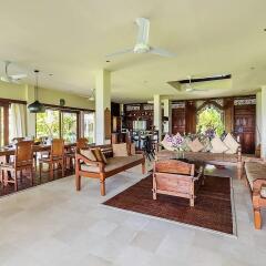 Отель Beachfront Citakara Sari Villas Индонезия, Бали - отзывы, цены и фото номеров - забронировать отель Beachfront Citakara Sari Villas онлайн интерьер отеля