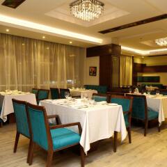 Swiss International Royal Hotel Riyadh фото 2