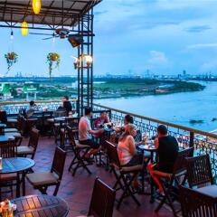 Hotel Majestic Saigon спортивное сооружение