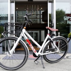 Отель artotel Berlin Mitte Германия, Берлин - 1 отзыв об отеле, цены и фото номеров - забронировать отель artotel Berlin Mitte онлайн спортивное сооружение