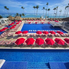 Отель Royalton Bavaro Resort & Spa - All Inclusive Доминикана, Пунта Кана - отзывы, цены и фото номеров - забронировать отель Royalton Bavaro Resort & Spa - All Inclusive онлайн бассейн фото 3