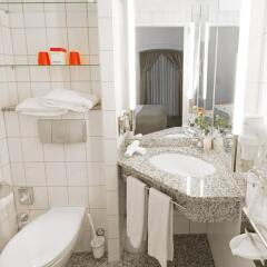 DORMERO Hotel Dresden City ванная